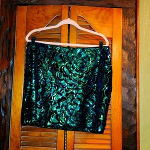 Intricate detailed sequin mini skirt